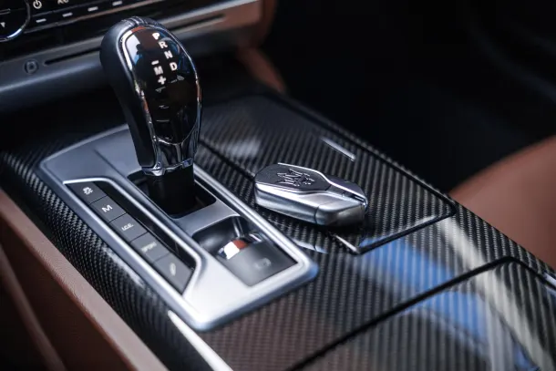 جيت سلوتس كازينو تطبيق أندرويد/آي أو إس